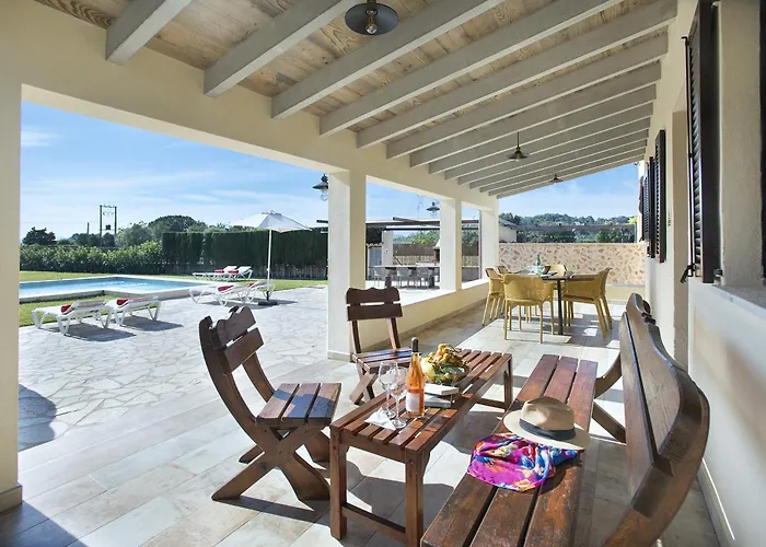 Owl Madrave - Families And Friends *