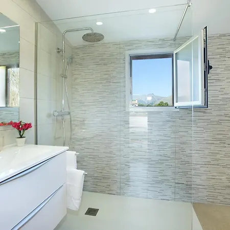 Owl Madrave - Families And Friends Villa *