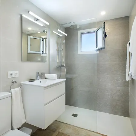 Owl Madrave - Families And Friends