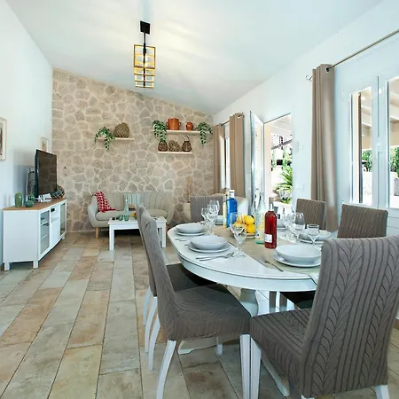 Villa Owl Madrave - Families And Friends